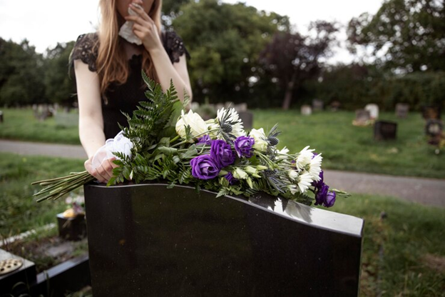10 Essential Tips For Choosing The Top Notch Cremation Services